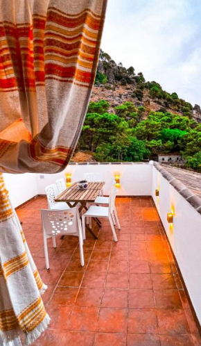 Grazalema- Casita Panorama - Fantastic views- Clima & Wi-Fi, Grazalema